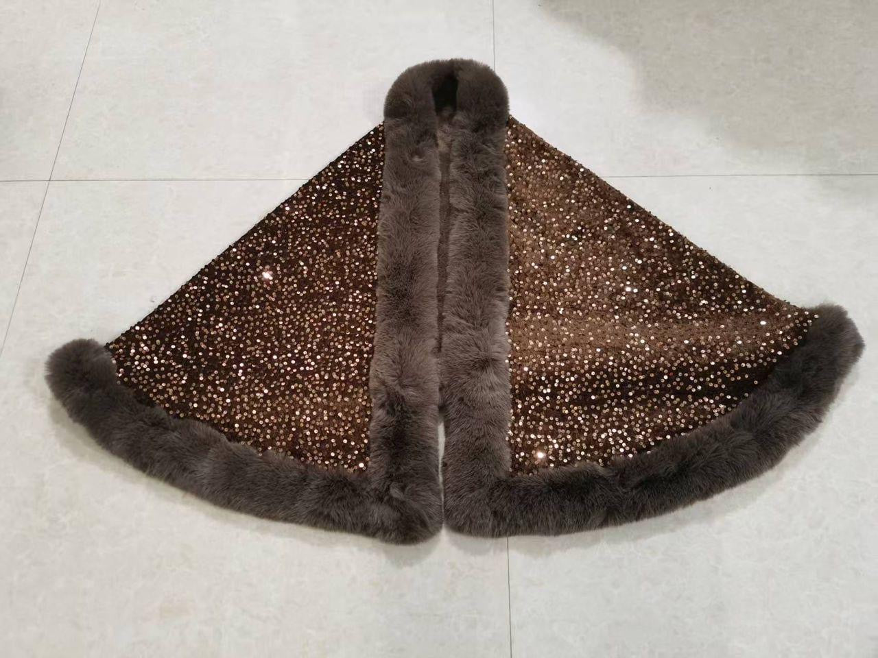 Elegant Black Winter Shrug with Faux Fur Trim – Warm Thread