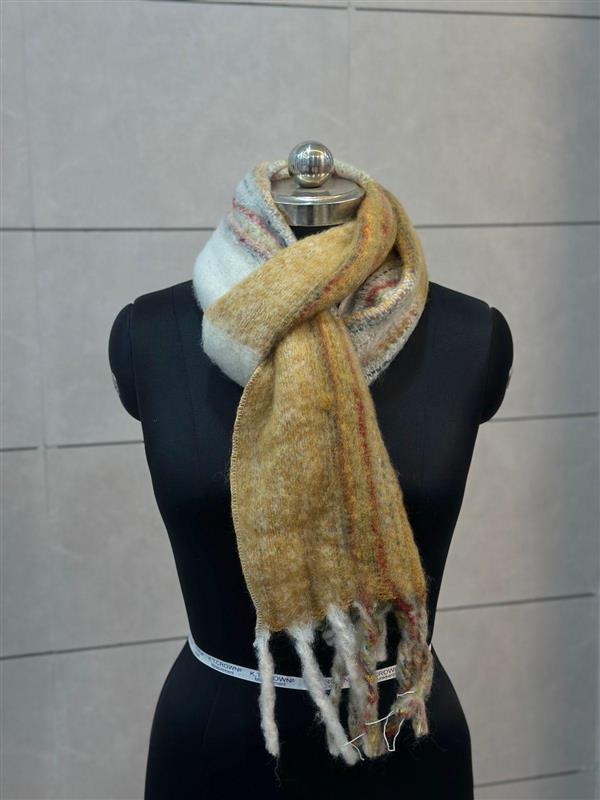 Cozy Woolen Winter Scarf – Mustard & Cream Blend